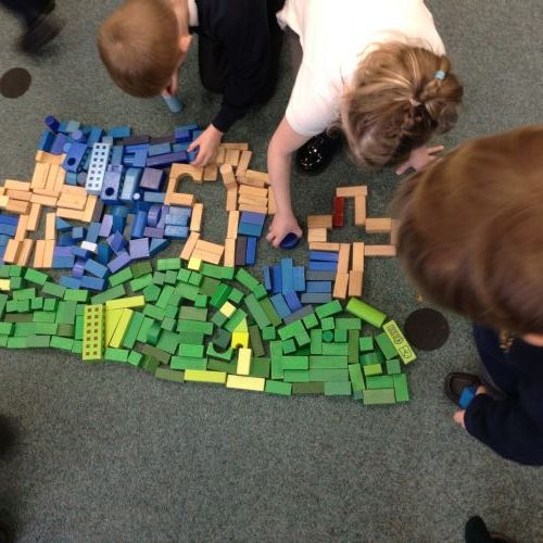 As part of our learning about Good Friday, we made Alfombras. These are usually made out of coloured sand or sawdust in Antigua and E Salvador to remember Good Friday.