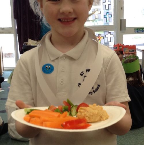 We made lemon or red pepper hummus, Moroccan salad and vegetable couscous.